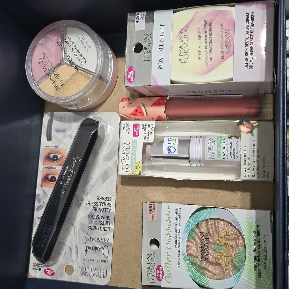 Physicians Formula Makeup Set with Highlighter and Mascara
